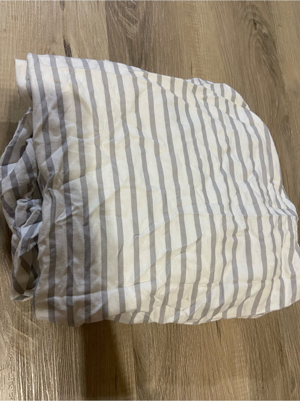 Multiple fitted crib sheets